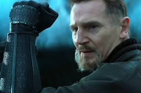 Liam Neeson's notable film roles and incorrect photo identification