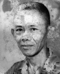 Shooting Churches, Eating Noodles (Year XVIII): July 2006