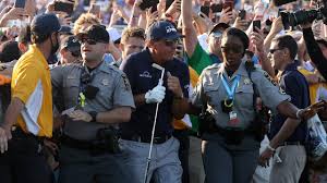 © provided by associated press phil mickelson celebrates after winning the final round at the pga championship golf tournament on the ocean course, sunday, may 23, 2021, in kiawah island, s.c. Pgq4f6wxk1ip M