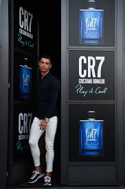 Cristiano ronaldo's official manchester united legends profile includes stats, photos, videos, social media, debut, latest news and updates. Enkc5ubonyq82m