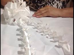 Como Hacer Lazos1 De 3 De Cinta De Agua Paso A Paso Moldes Modelos Youtube Ribbon Flowers Paper Flowers Fresh Flowers Arrangements