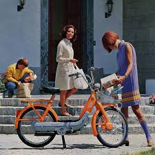 Image result for Chiaro Di Luna 1960 Piaggio