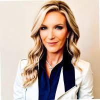 Amber Wheeler's Instagram, Twitter & Facebook