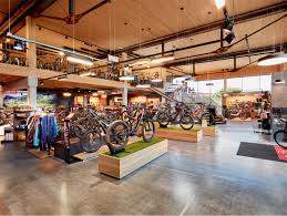 Paradies Fur Biker Stores Shops