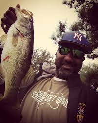 Freezing temperatures and strong winds at the beach