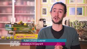 Comédie de stéphane meunier (2014). Replay Un Diner Presque Parfait Speciale 10 Ans Journee 4 Du W9