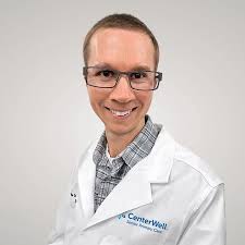 Dr. Sara Deacon, MD, Ophthalmology