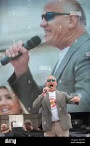 Mark steele hi-res stock photography and images