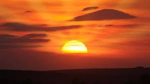 Die folgende tabelle zeigt die zeiten für alle tagen im jahr 2021 wenn das. Sonnenaufgang Oder Sonnenuntergang Was Ist Schoner Toluna