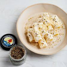 Rigatoni Cacio E Caviar Stylisme Culinaire Gastronomie Gastronomie Italienne