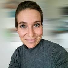 Anne Steinberg's Instagram, Twitter & Facebook