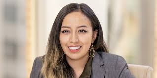 Allison Roca's Instagram, Twitter & Facebook