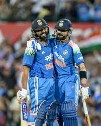 Rohit Sharma and Virat Kohli were at their fluent best in the final ODI  against Australia 🙌 #AUSvIND