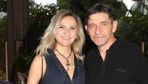 Η οποία προκάλεσε θλίψη στον καλλιτεχνικό κόσμο το σάββατο (21/08). Gerasimos Skiadareshs Star Gr