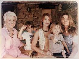 Barbara berlusconi è di nuovo in dolce attesa. Zd I 9pzvecjtm