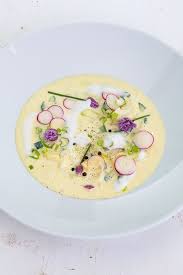 Okroshka Kalte Russische Suppe Okroschkarezept Okroshka Kalte Russische Suppe In 2020 Food Amazing Food Real Food Recipes