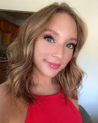 Haley Beyer (@haleybaby17) • Instagram photos and videos