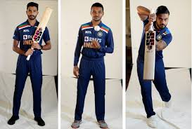 Reacting to the discussion, former sri lankan cricketer russell arnold said that the discussion should've taken place in the dressing room, not. Ffebu B7mixomm