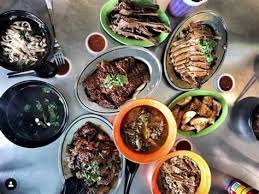 Tempat menarik di johor bolehlah di kategorikan kepada beberapa bahagian. Kedai Makan Di Johor 3 Tempat Makan Tengahari Best Di Mersing Johor Khalifah Mencari Kedai Makan Ini Tidak La Sesusah Mana Kerana Terletak Di Medan Selera Larkin Bomba Josuason