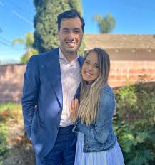 Over the weekend, jessa duggar of counting on﻿ took to her instagram comments to debunk a some people thought the duggars had to be in a relationship to have social media accounts, but. The Celeb Report
