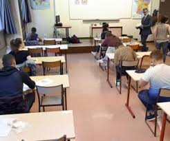 715 006 élèves passent les épreuves de terminales cette année, dont plus de la moitié présentent le bac général (53,7%). Y7qejel0qvucfm