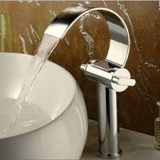 Comment Choisir Le Meilleur Robinet De Douche Pour Votre Salle De Bain Robinet Douche Douche Salle De Bain