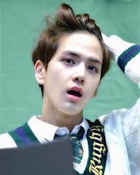 Pin oleh David Rieger di YOUNGHOON