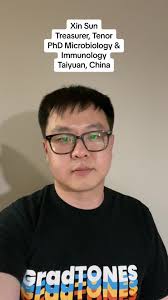 gradtonesmichigan (@gradtonesmichigan)