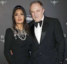 Born salma valgarma hayek jiménez; Salma Hayek Leva Bolo Na Cara Do Marido Durante Aniversario De 53 Anos De Idade Assista Estrelando