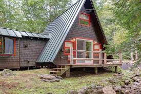 9 Cozy Cabins For 300 000 Or Less