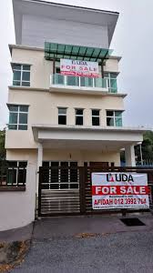 Lake valley (also known as suarasa) is a leasehold mixed housing estate located in bandar tun hussein onn, cheras south. Lake Valley Bandar Tun Hussein Onn Halaman Utama Facebook