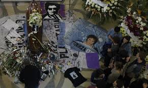 +situaciones orquestales en el colón). Gustavo Cerati Funeral Photos See How Fans Say Farewell To Soda Stereo S Frontman
