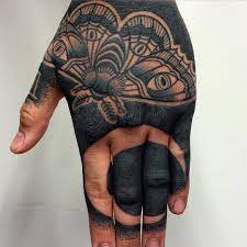 Mr Tumaru On Instagram First One For The Year Swollen Sausage Fingers Hand Hand Tattoos All Black Tattoos Full Hand Tattoo