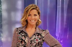 Join facebook to connect with sónia araújo and others you may know. Encantadora Sonia Araujo Arrasa Em Video Publicado Nas Redes Sociais