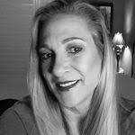 Lisa Proia's Instagram, Twitter & Facebook