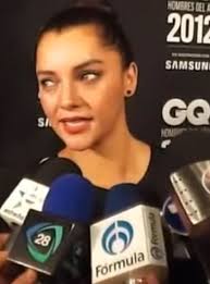 También mencionó que esta operación se la hacía para reajustar parte de su figura, aunque la operación no era de. Sara Maldonado Wikiwand