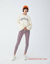 12 13 Yas Kombinleri Kirmizi Skinny Cizgili Pantolon Krem Sweart Beyaz Spor Ayakkabi Kiyafet Kombinleri Skinny Moda Stilleri Pantolon
