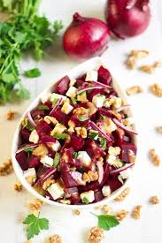 Salade De Betteraves Elle Mijote Quelque Chose Recette Betterave Salade Betterave Recette Salade Betterave