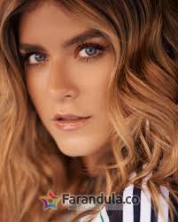 Laura tobón engañó a su esposo con caja cartier para contarle que estaba embarazada. Laura Tobon Revela Sus Mejores Secretos De Belleza Para Lucir Una Piel Hermosa