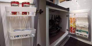 Idea kabinet dapur untuk ruang kecil. Guna Barang Rm2 10 Lihat Hasil Kreatif Diy Ruang Simpan Tambahan Pada Pintu Kabinet Dapur