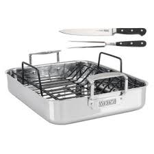 Viking 3 Ply Clad Stainless Steel Roaster With Rack And 2 Piece Carving Set Sam S Club Roaster Carving Sets Homemade Turkey Gravy