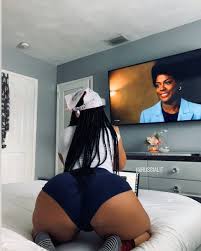 Carly rose @carlyrose619 x interscope photography. Tatiana Russia2lit Twitter