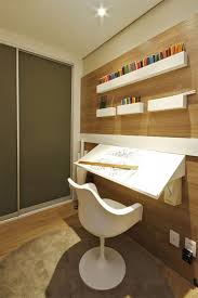 Browse Pictures Of Ahead Of Its Time Home Offices Discover Inspiration For Your Minimalist Home Office De Minimalist Home Home Office Decor Home Office Design