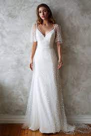 It doesn't have much decoration, is restrained and delicate. 68 Prettiest Short Sleeve Wedding Dresses Weddingomania