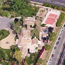 At 6 ft 1 i. Eric Bledsoe S House In Paradise Valley Az Google Maps