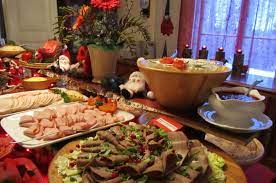 As well as the traditional cake, pudding and. Christmas Food Traditions Around The World Fluent In 3 Months
