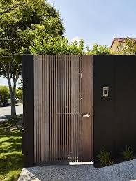 Barlow House By Alexandra Buchanan Architecture Ambitious Transform Alexandra Ambitious Architecture Barlow Buchanan Zaun Garten Tor Design Hauswand