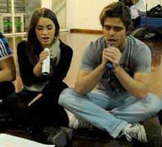 Descubra toda a carreira de peter lanzani. Peter Lanzani And Mariana Esposito Dating Gossip News Photos