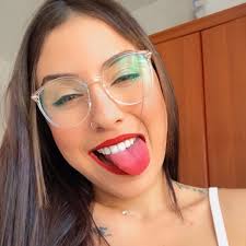 Stephani Silva (@_stephanisilvaa) • Threads, Say more