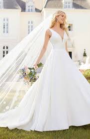 Browse david's bridal's collection of mikado wedding dresses all at amazing prices! Stella York 6758 Ballgown Wedding Dress Sale Price 1199